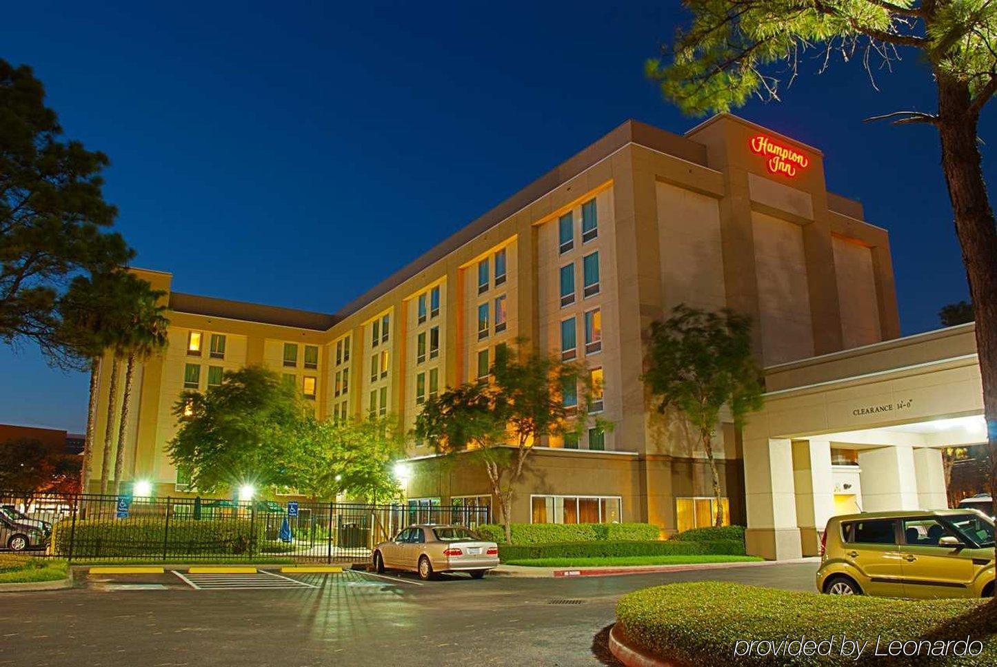Hampton Inn Houston Near The Galleria Экстерьер фото